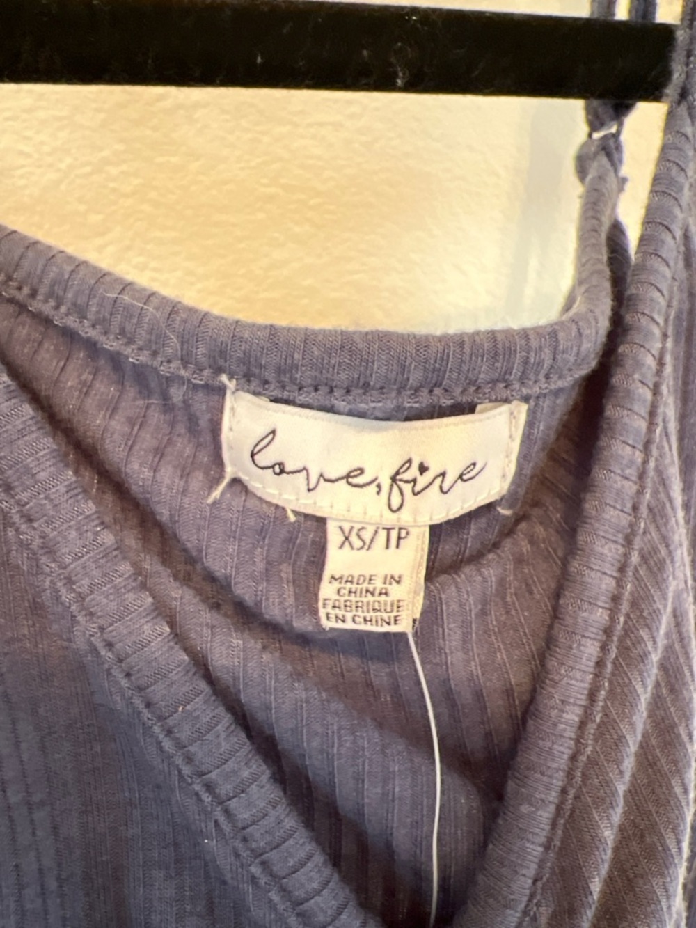 love, Fire Navy Ribbed Ruched Drawstring Cami - Picture 3 of 5